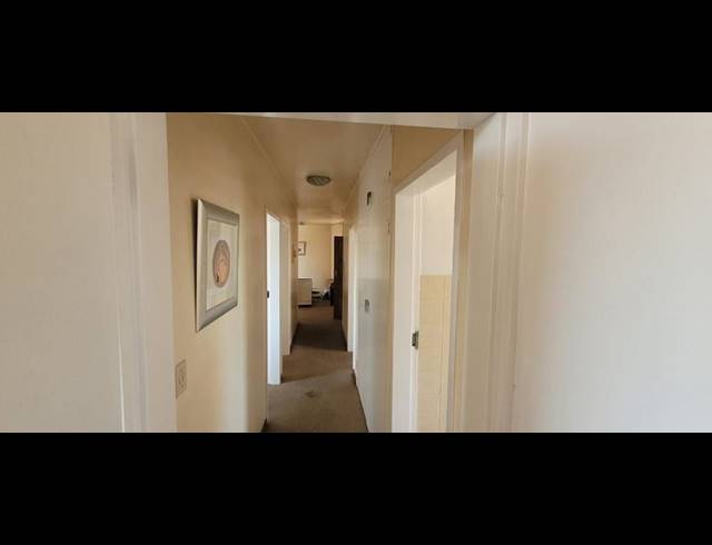 3 BEDROOM APARTMENT FOR SALE IN SUNNYSIDE